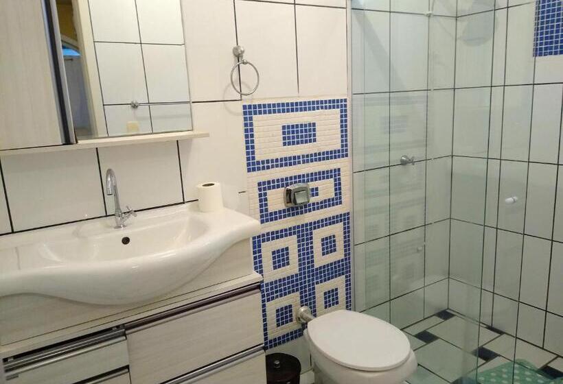 اتاق کلاسیک چهارنفره, Casa Da Oma