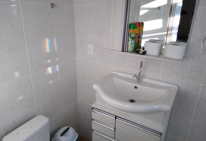 اتاق کلاسیک چهارنفره, Casa Da Oma