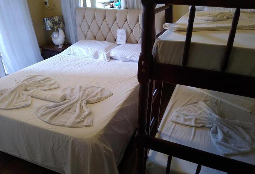 اتاق کلاسیک چهارنفره, Casa Da Oma