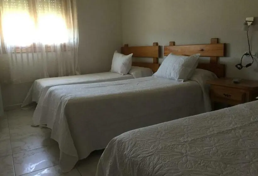 マウンテンビュースタンダードルーム, Hostal Sierra De Gredos