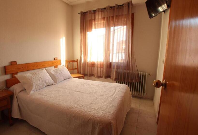 패밀리 룸, Hostal Sierra De Gredos