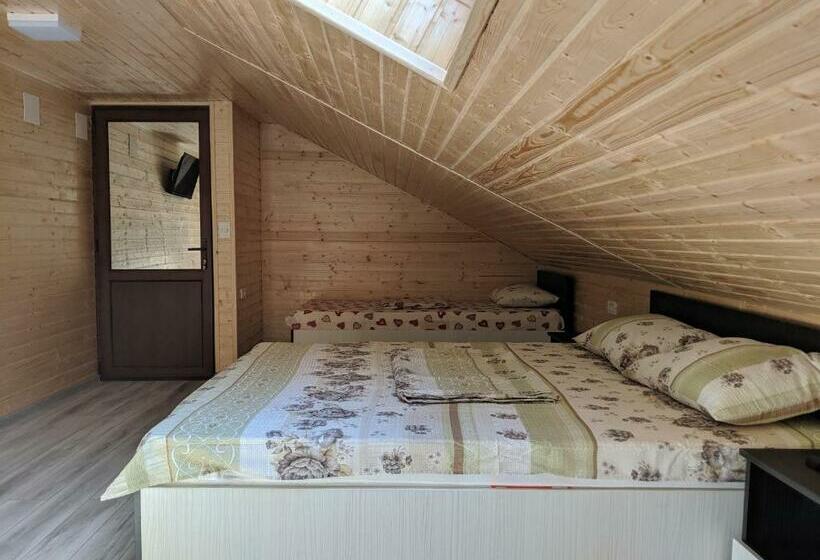 غرفة قياسية ثلاثية, Vila Maranca