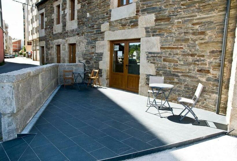 اتاق استاندارد, Pension Serrano