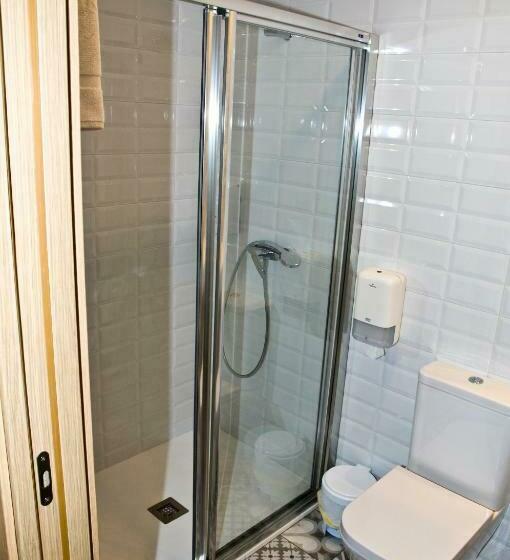 غرفة قياسية, Pension Serrano