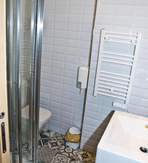 غرفة قياسية, Pension Serrano