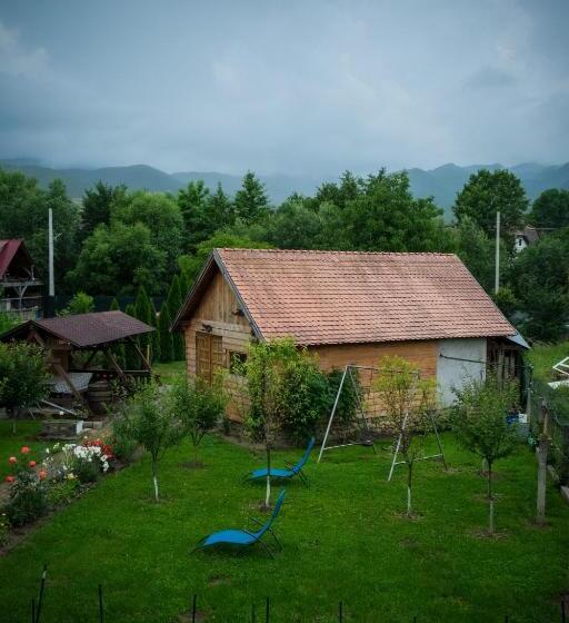 غرفة قياسية مطلّة علي الحديقة, Pensiunea Ileana Adults Only