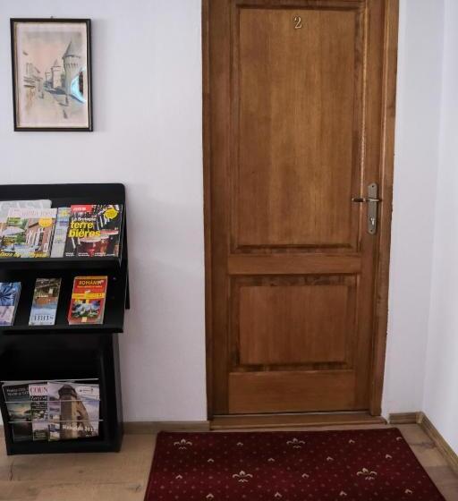 غرفة قياسية مطلّة علي الحديقة, Pensiunea Ileana Adults Only