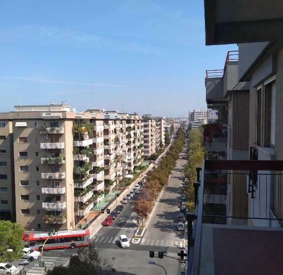 اتاق استاندارد, Tanzi Home