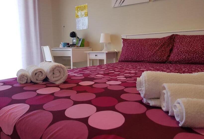 اتاق استاندارد, Tanzi Home