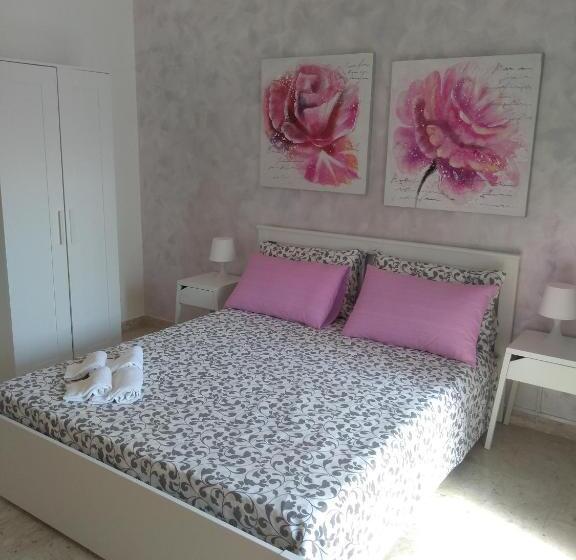 اتاق استاندارد, Tanzi Home