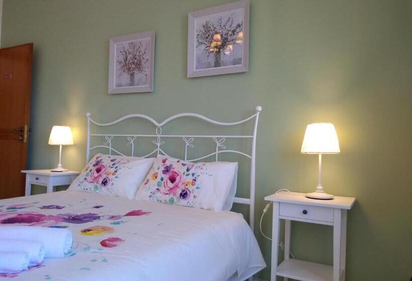 اتاق استاندارد, Tanzi Home