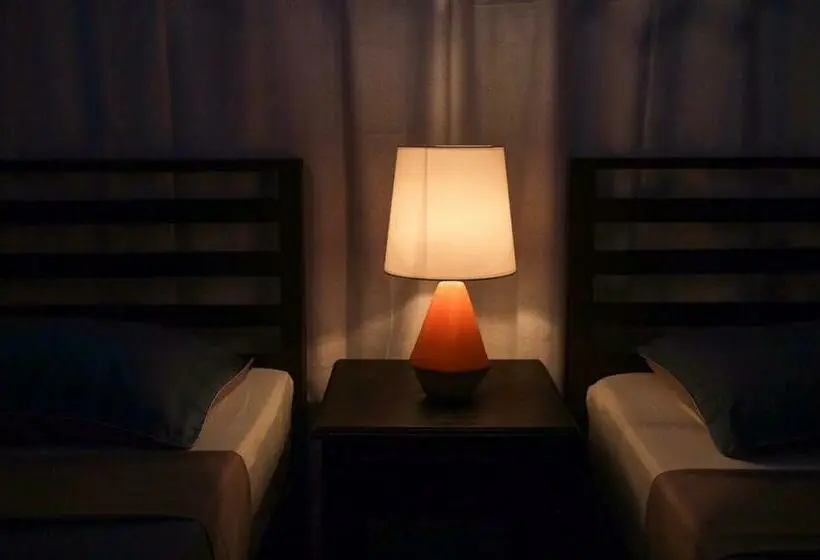 Camera Standard, Hostel Privado