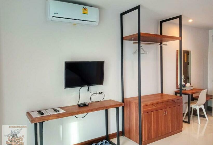 스탠다드 룸 킹사이즈 침대, Louis  Runway View Hotel   Sha Extra Plus