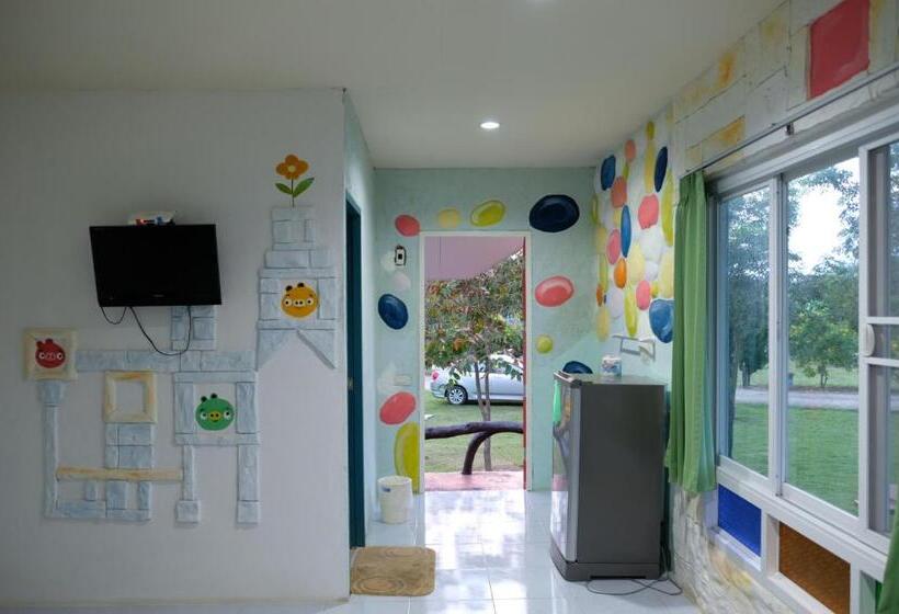 اتاق استاندارد با تخت بزرگ, เนตรดาว รีสอร์ท