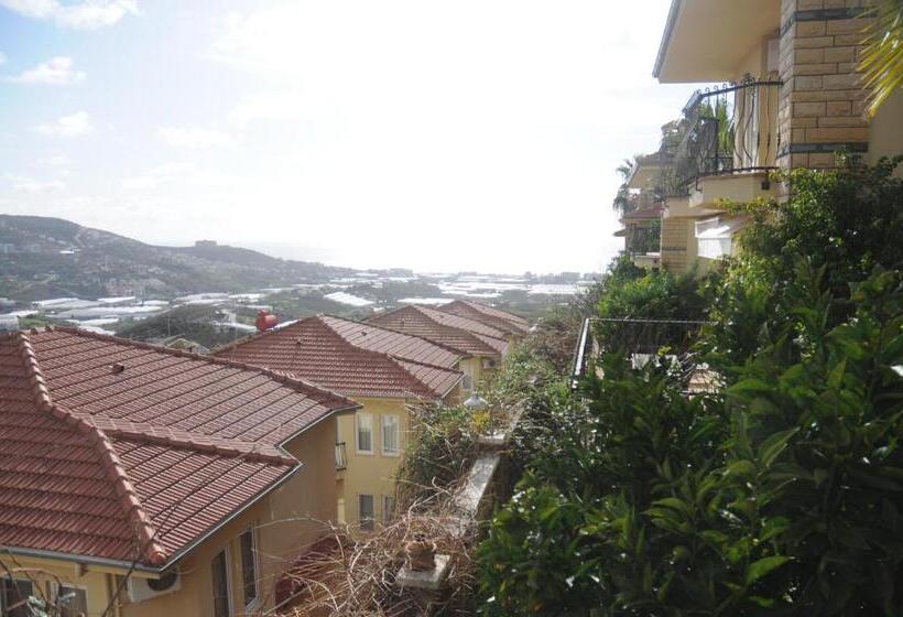 Вилла 3 Спальни, Gold City Luxury Accommodation