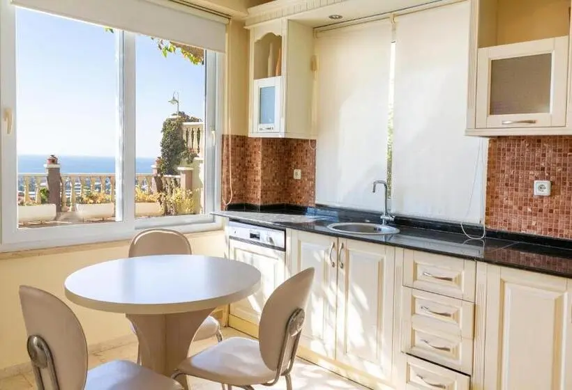 プール付き１ベッドルームヴィラ, Gold City Luxury Accommodation