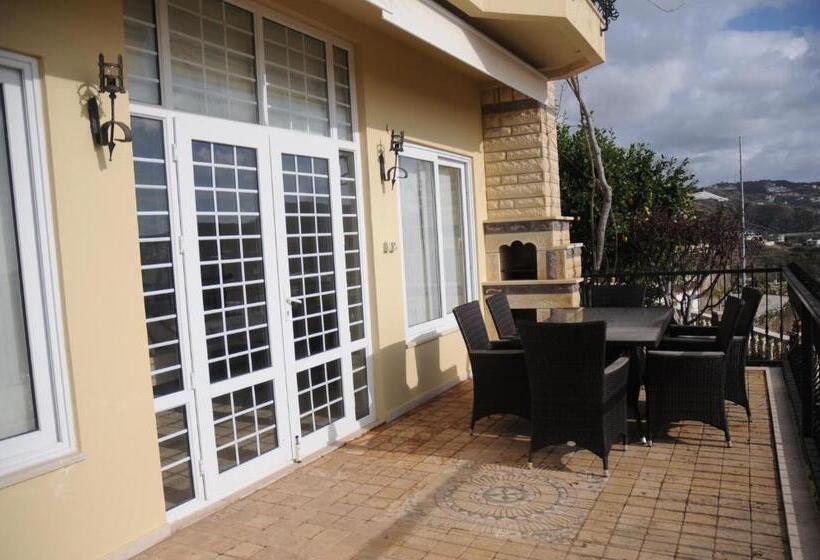 Вилла 3 Спальни, Gold City Luxury Accommodation