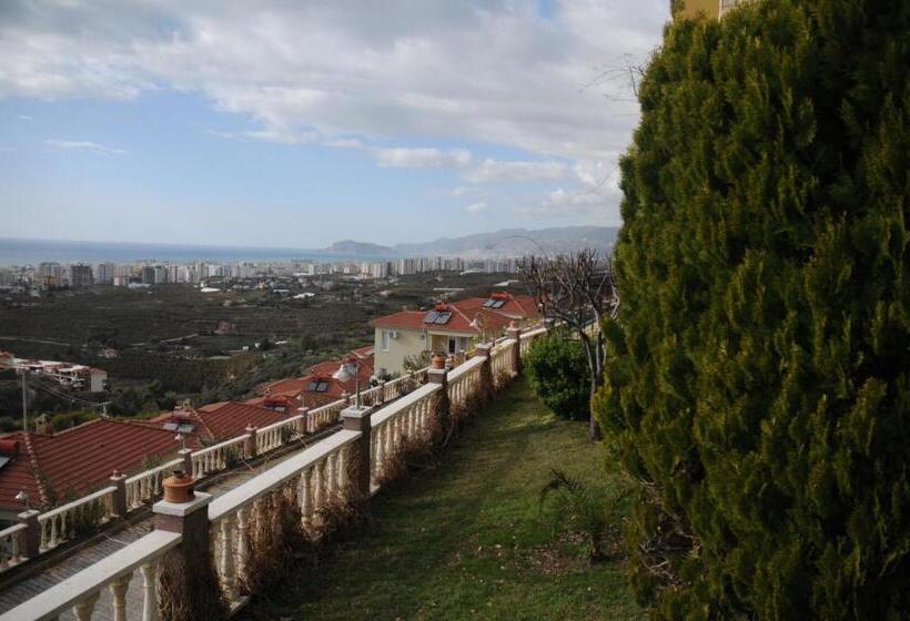 Вилла 3 Спальни, Gold City Luxury Accommodation