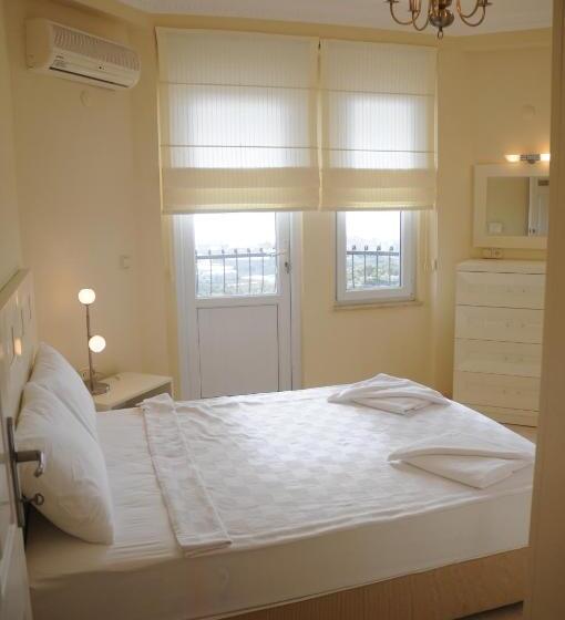 Вилла 3 Спальни, Gold City Luxury Accommodation