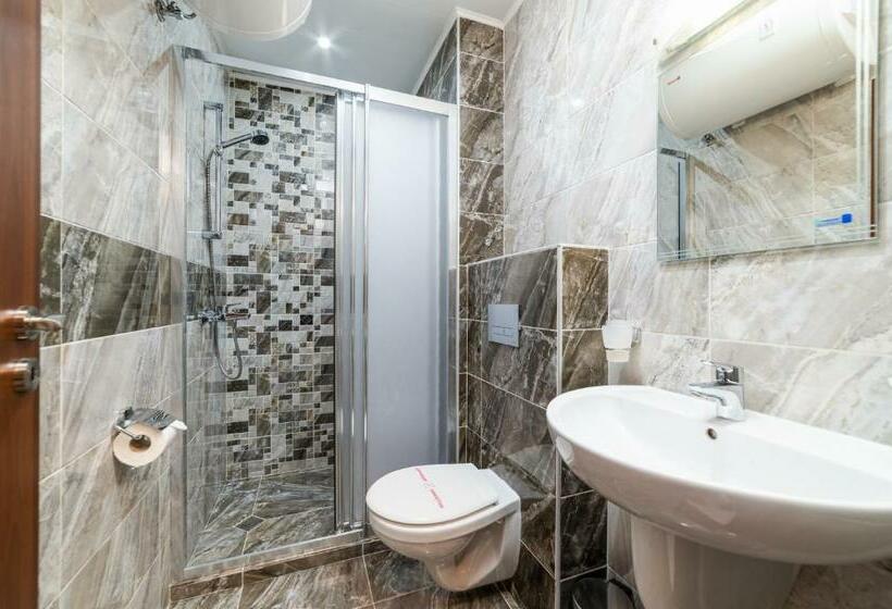 Апартаменты Deluxe 1 Спальня Вид на Море, Apartcomplex Golden Bay