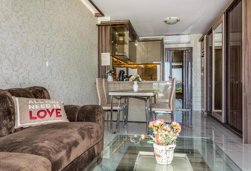 Апартаменты Superior 1 Спальня Вид на Море, Apartcomplex Golden Bay