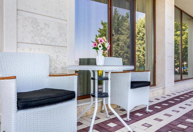 Апартаменты Superior 1 Спальня Вид на Море, Apartcomplex Golden Bay