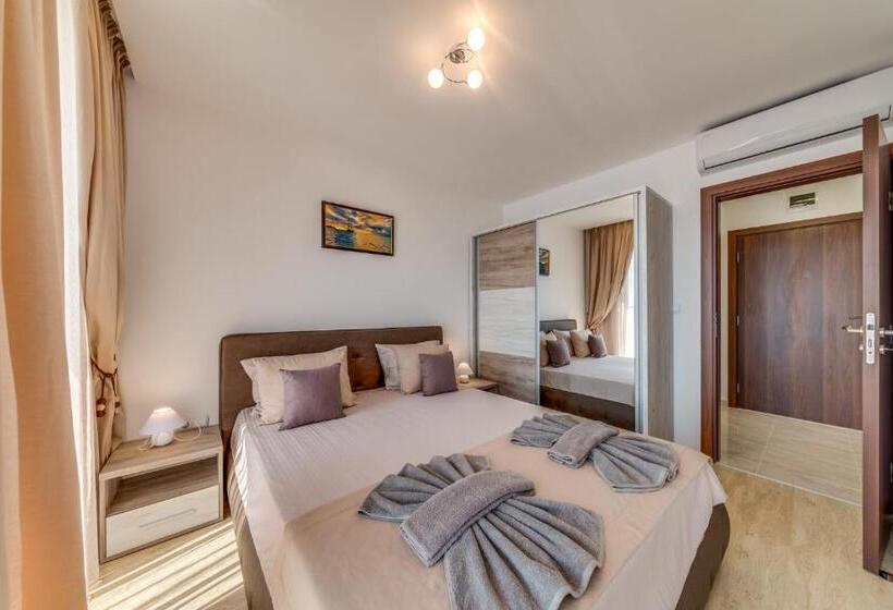 침실1개 아파트 발코니 바다 전망, Apartcomplex Golden Bay