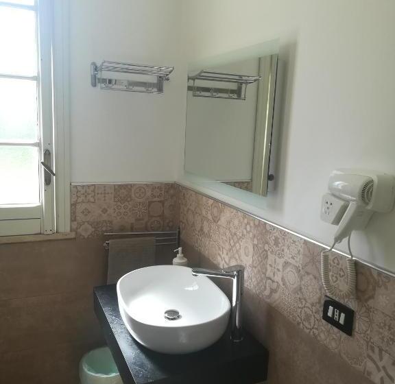 スタンダードルーム, B&b Le Zagare