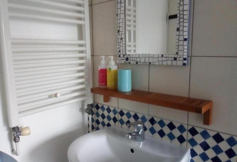 스탠다드 룸, Chambre Saint Sauveur