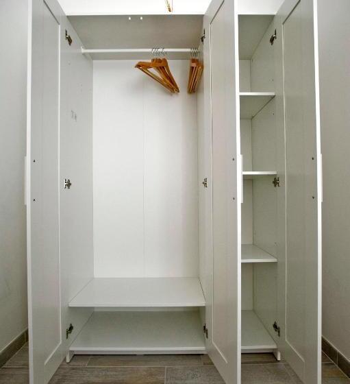 חדר סטנדרט, Fellini