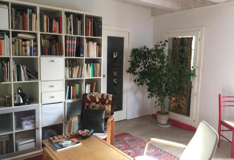 اتاق لوکس, Agriturismo Montedago