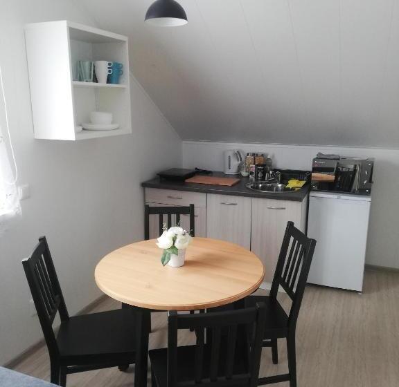 اتاق استاندارد چهار تخته, Atostogų Namai