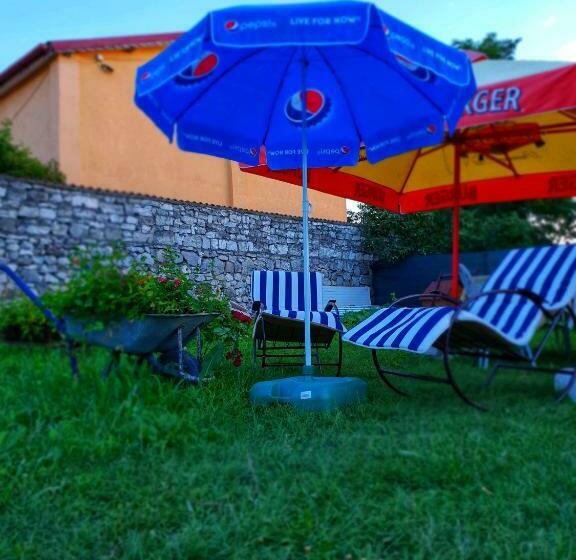 Standardrum, Casa Enka