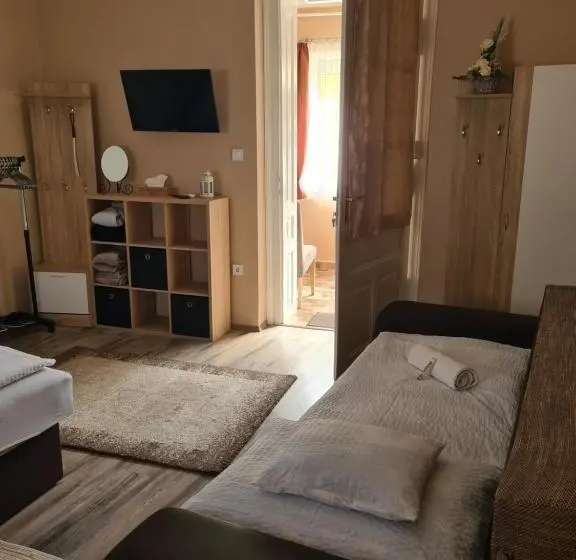 Standard room with outdoor bath, Dm Vendégház Villány
