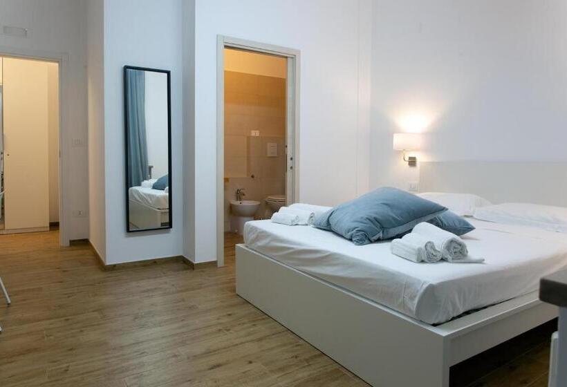 اتاق استاندارد با بالکن, Dora’s Room