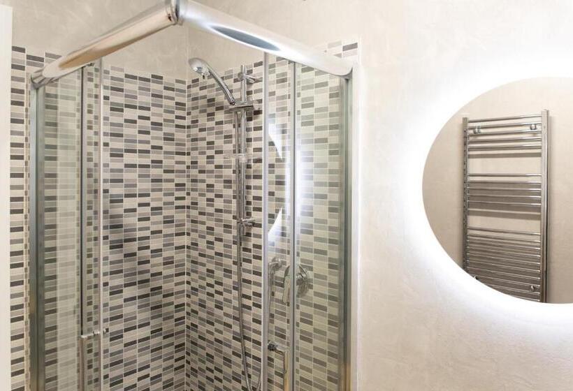 اتاق استاندارد با بالکن, Dora’s Room