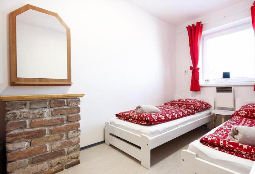 غرفة قياسية, Penzion Bazén Víno Sklep U Palečků