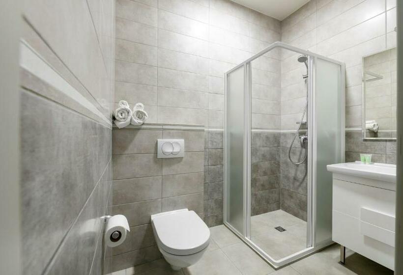 استودیوی لوکس, Senamiesčio Apartamentai