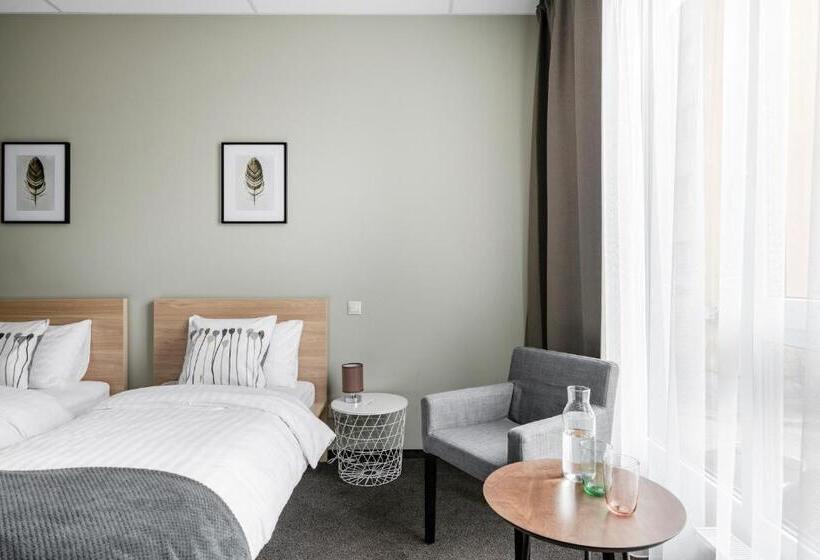 استودیوی سوپریور, Senamiesčio Apartamentai