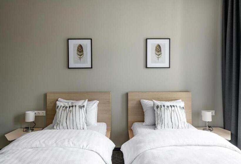 استودیوی استاندارد, Senamiesčio Apartamentai