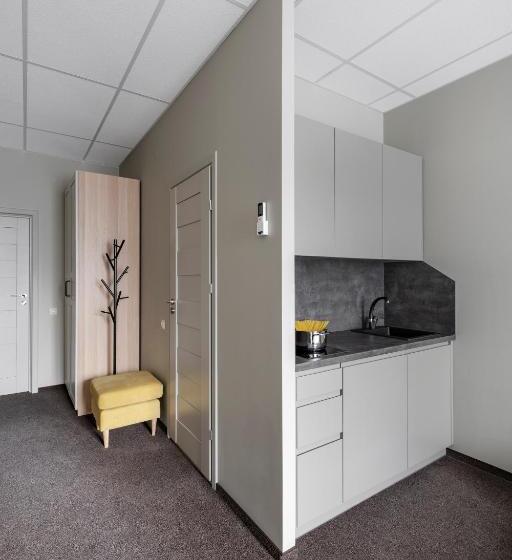 استودیوی سوپریور, Senamiesčio Apartamentai