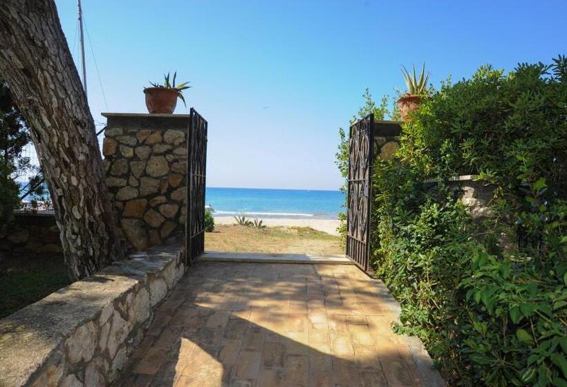 חדר סטנדרט, Villa Luisa B&b