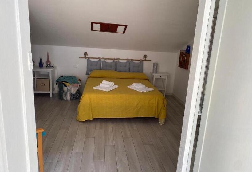 חדר סטנדרט נוף לים, Villa Luisa B&b