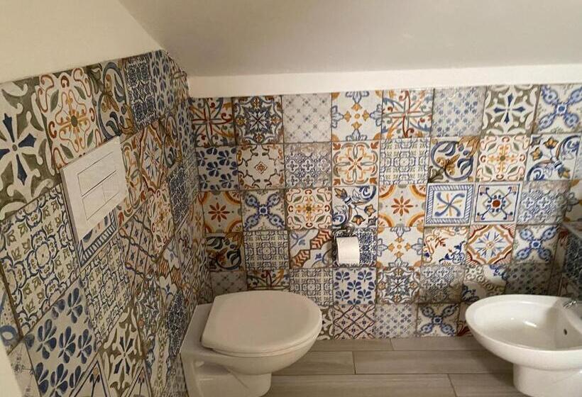 חדר סטנדרט נוף לים, Villa Luisa B&b