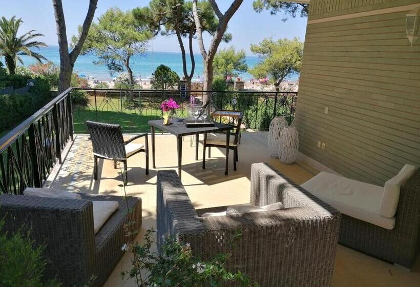 חדר דלוקס נוף לים, Villa Luisa B&b