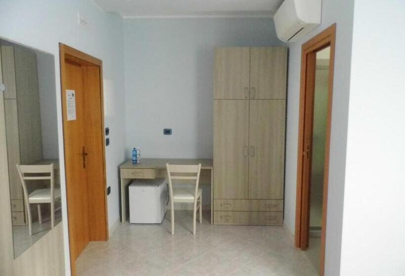 标准间, A Casa Di Nelly