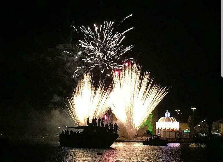 デラックスルーム, Bed Nonnonino