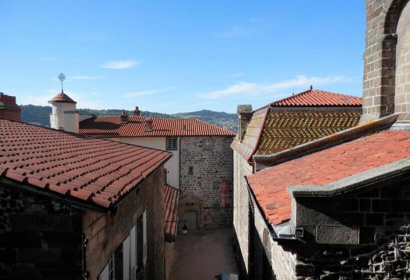 バス共有のスタンダードルーム, Chambres D Hôtes La Prévôté   Ancien Couvent Contre La Cathédrale