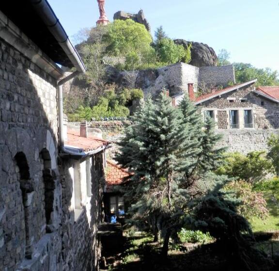 スタンダードトリプルルーム, Chambres D Hôtes La Prévôté   Ancien Couvent Contre La Cathédrale