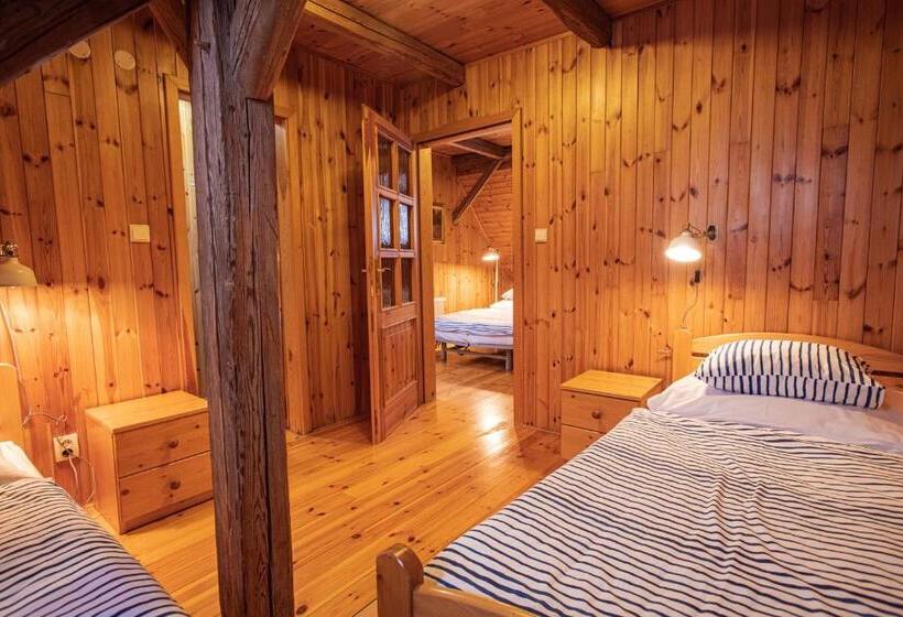 استودیوی استاندارد, Penzion Statek U Rajtrů